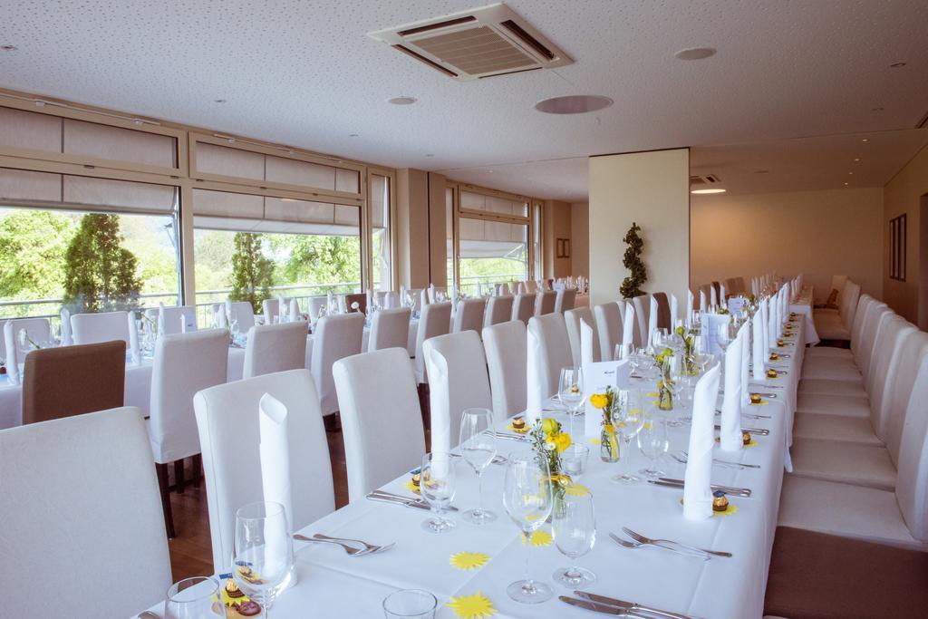 Nendeln Hotel Weinstube מראה חיצוני תמונה