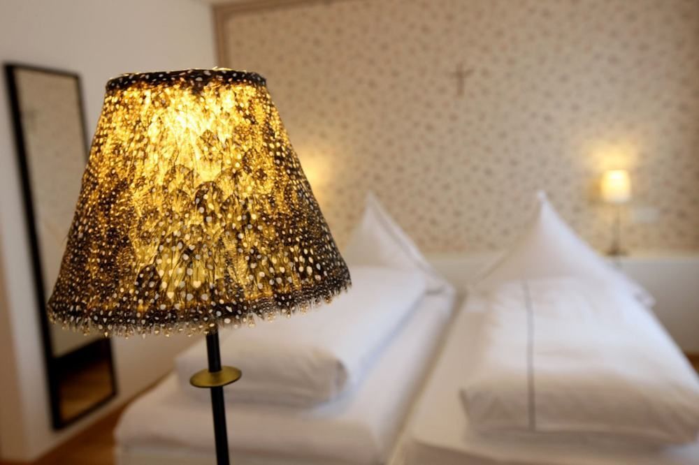Nendeln Hotel Weinstube מראה חיצוני תמונה