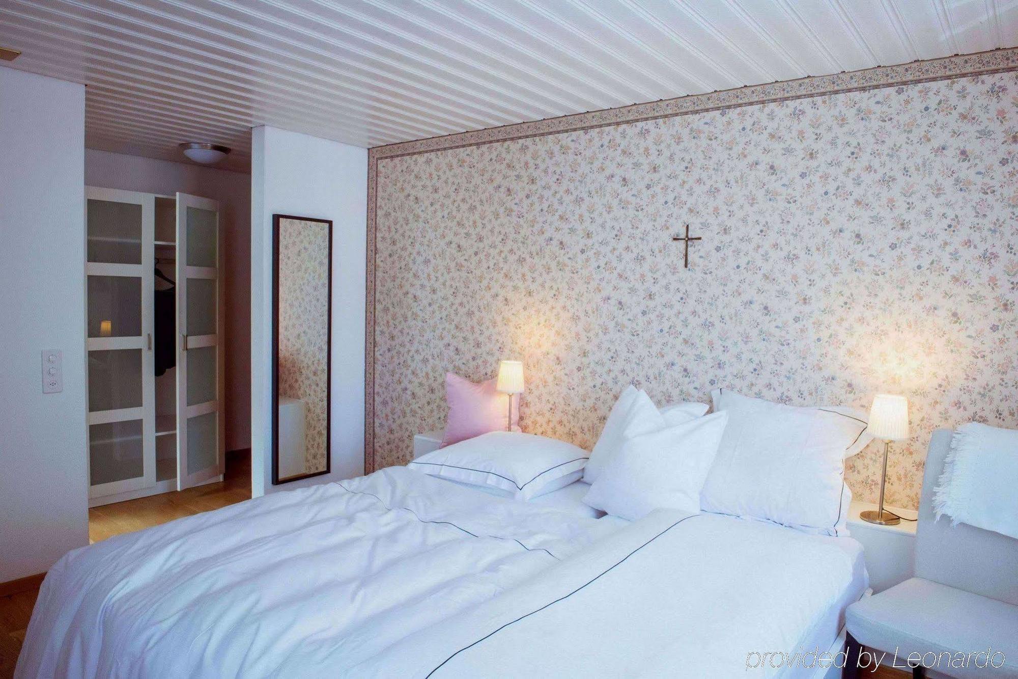 Nendeln Hotel Weinstube מראה חיצוני תמונה